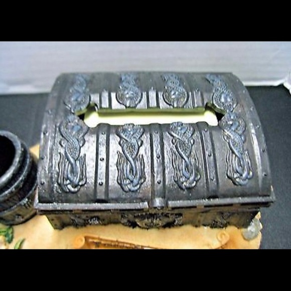 🗡Disney Pirates of the Caribbean post-it holder - Picture 2 of 8